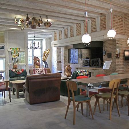 Place Des Nobles Bed & Breakfast Cuiseaux ภายนอก รูปภาพ